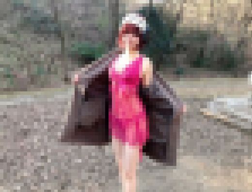 金苗希実の「心霊淫歩」怨念公園で露出してみた!! サンプル画像2