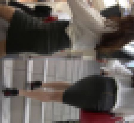 【再販】美人OⅬのピチピチ尻に密着接近！　サンプル画像1