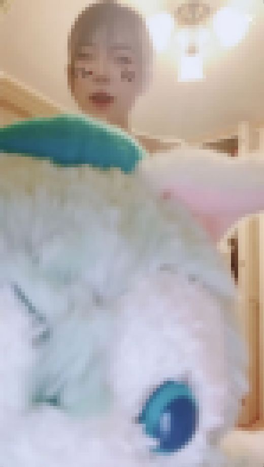 TikTokライブ⑦　有名tiktoker 乳首見え！！　サンプル画像1
