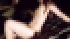 深夜の公園に現れる水着美女 サンプル画像1