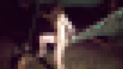 深夜の公園に現れる水着美女 サンプル画像2