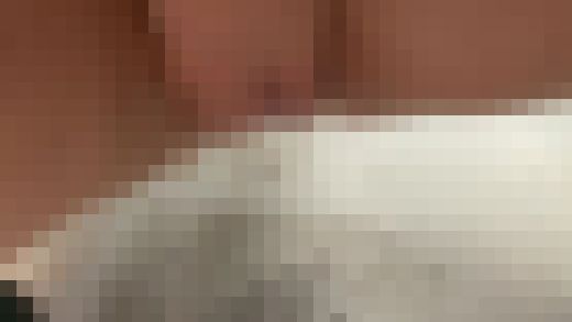 【放尿】オフィスのベランダで同僚におしっこさせてみた [FETK-00831]　サンプル画像2