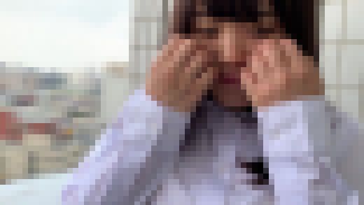 【放尿】オフィスのベランダで同僚におしっこさせてみた [FETK-00831]　サンプル画像3