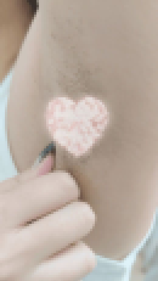 【腋毛超接写】ロングヘアー美少女再び！相変わらずのギャップあり過ぎジョリ腋を超接写　サンプル画像3