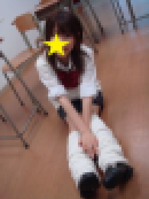 ルーズソックス（制服編）　サンプル画像1