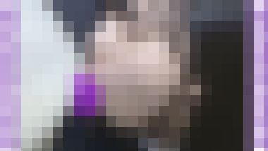清楚系女子●生が電車で悪戯痴漢!クチュクチュぴちゃぴちゃとエグイ音で潮吹き!イラマチオ&生ハメとヤリたい放題! サンプル画像2