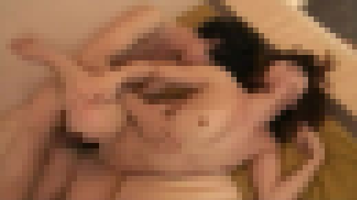 浮気相手を自宅に呼び込みセックス三昧の新妻たち！File.2　サンプル画像3