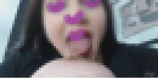 Mカップ爆乳ちゃんにバレンタインチョコを乳首に塗りたくってブルンブルンデカパイ揺らしてもらったらエチエチすぎた♥　サンプル画像2