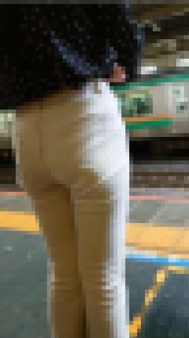 【食べ頃ヒップ】20代純白ムッチリデニム尻は最高のおかず2 サンプル画像1