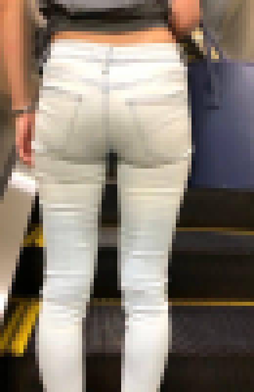 【最強の寝バック女!】超美尻!!ムッチリ尻最高峰!自慢の寝バック専用の肉尻をフェロモン前回を勃起チンポを咥えこむ!【672】 サンプル画像2