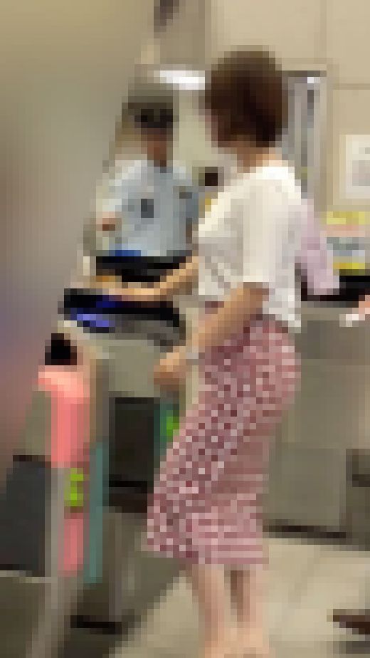 追い抜き際の眺め24　サンプル画像1