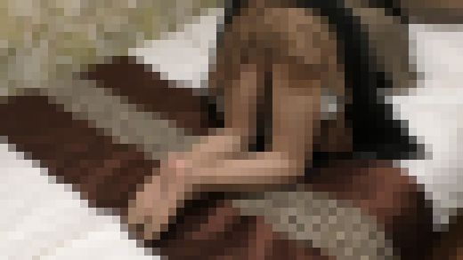 【動画】足の匂いが漂ってくるストッキングの観察【25歳の子】 サンプル画像2