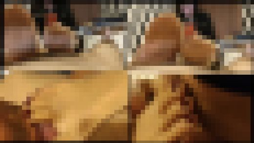みくちゃんのストッキングで密着足コキ&生足で超絶足コキ サンプル画像2