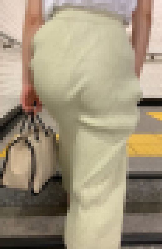 【清楚系エロ尻】スレンダーニットスカートでエロさ爆発。薄っすら見えるこのデカ尻をシッカリ掴んで肉棒をぶち込む【702】　サンプル画像2