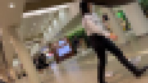 10代お尻の最高峰！成熟して卑猥なラインが丸見えの学生ヒップ　サンプル画像3