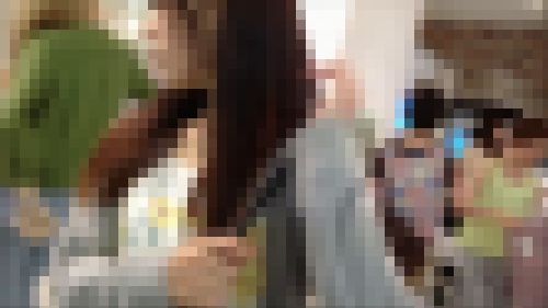 【顔出し】【超美人】パンチラ031　サンプル画像1