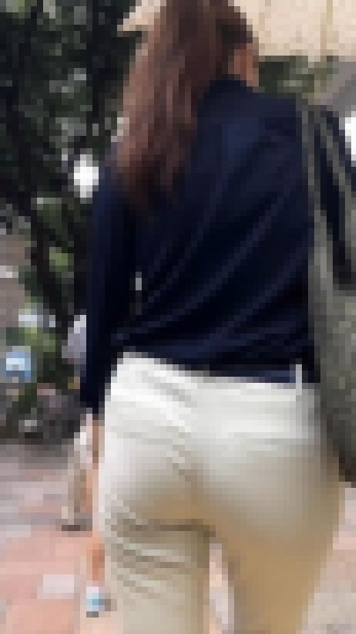 長身美女のむっちりお尻　サンプル画像3