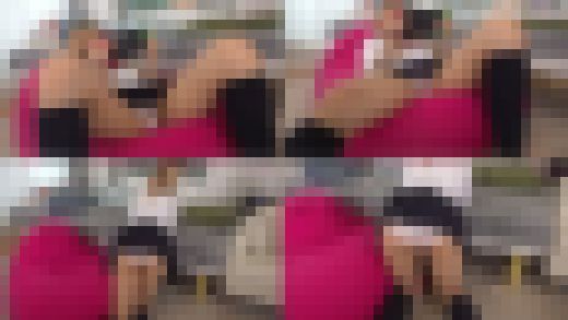 スマホやゲームに夢中な、むっちりグラドル体型J Kのミニスカ制服パンチラ（2）　サンプル画像2