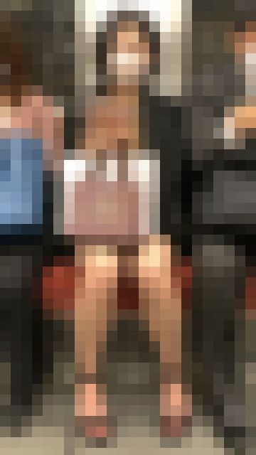 サンダル生脚がエロい気が強そうなショートカット美女（其の一）　サンプル画像1