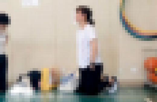 ママさんバレー着替え盗撮 サンプル画像1