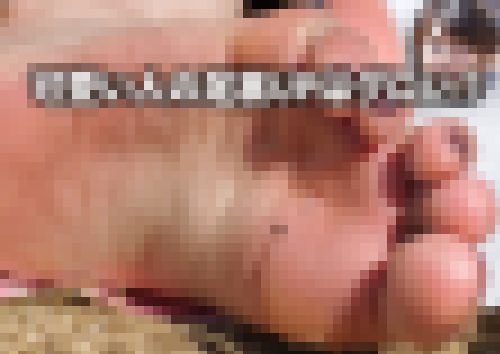 可愛い人の足裏UPはグロい? サンプル画像3