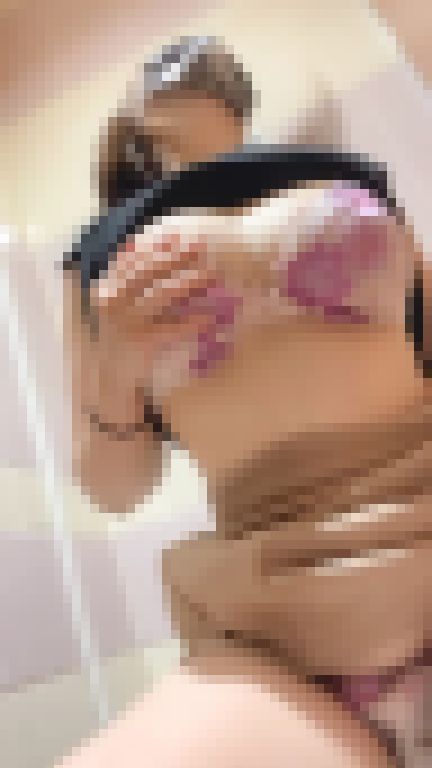 【素人】爆乳OLの自慰行為_声出せない状況に興奮しイキまくり　サンプル画像2