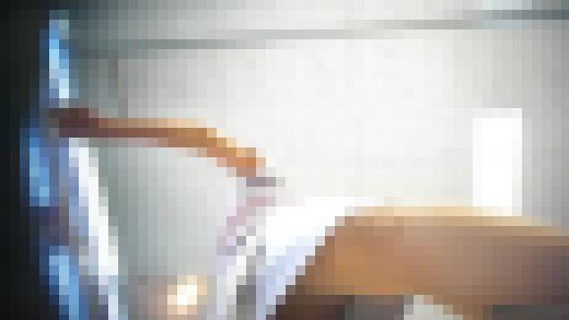 【ショッピングしてきた20】美脚お姉さんを見つめてきた サンプル画像1
