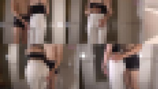 白ピタパン娘のむっちり尻（3） 透けパン尻を撫で回してセクハラ、ずぶ濡れで着衣濡れ透け撮影　サンプル画像1