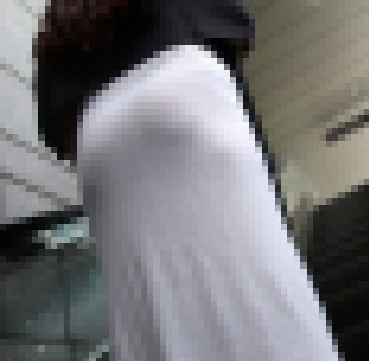 Dさんパート10 パンティーライン 透け 尻 サンプル画像3