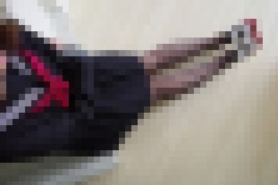 ゆか　スクカラM赤＆黒パンスト 動画2本付(108枚)22-8　サンプル画像1