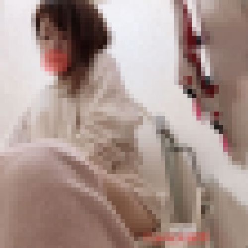 【うそ〜!こんな可愛い子のトイレ姿が!!】パンツまで可愛すぎの美女盗◯成功!! サンプル画像2