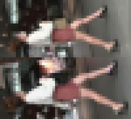 ミニスカショップ店員のエロ尻歩行！　サンプル画像2