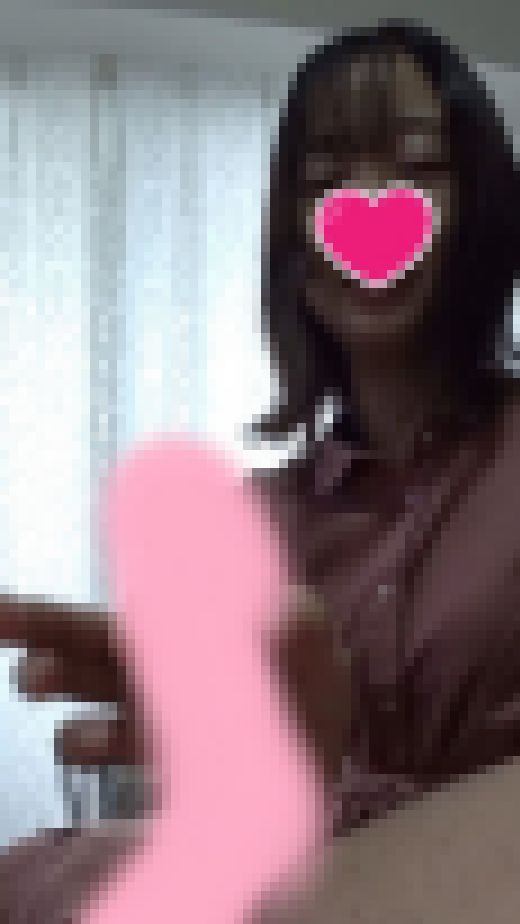 素人現役女子大生のお姉さん達が丁寧におじさんのペニスを握り4545発射まで鑑賞　サンプル画像3