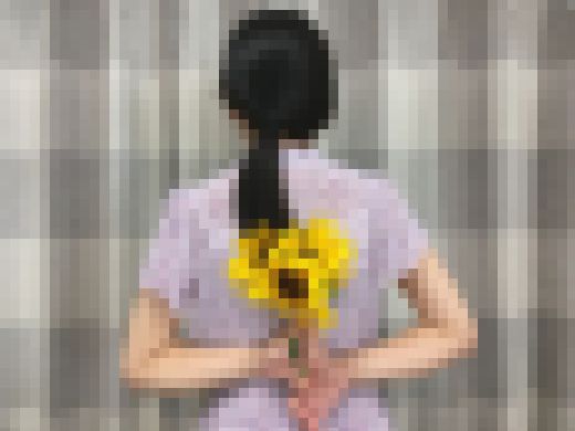 クソ暑い中オッサンが大切に育てひまわりを、愛をこめてすりつぶすまおたんwww サンプル画像2
