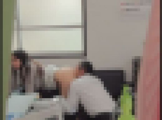 社長も激怒、会社に設置してある防犯カメラに写っていた社内の淫行現場 02 サンプル画像2