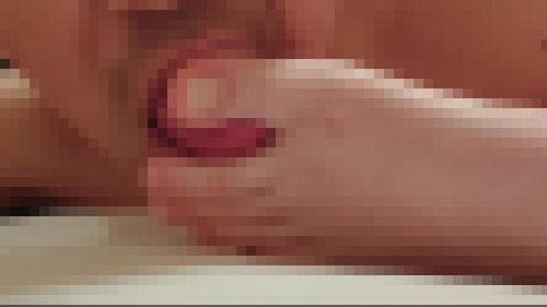 色白の足指足裏を舐め回す動画２～太ももコキ射精動画付　サンプル画像2