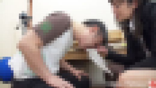 濃すぎるフェチシーンの圧縮　染みパンツ編　美女のマンカス・マン汁たっぷり見せます！ 第7弾(mix-65)　サンプル画像1