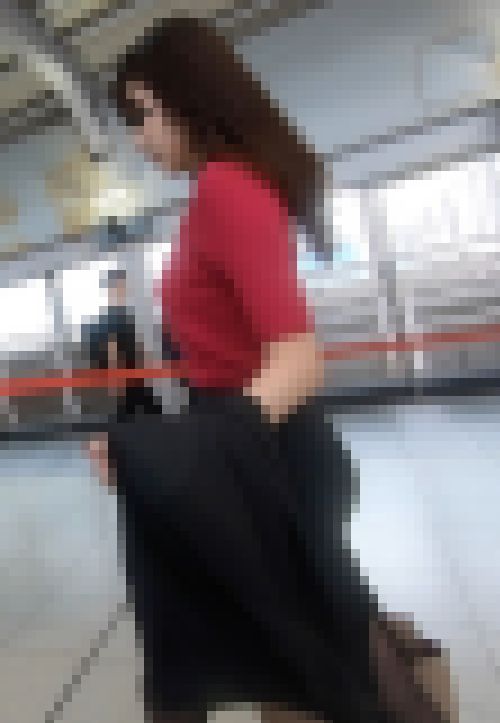 色気がえぐいエチエチOL　サンプル画像3