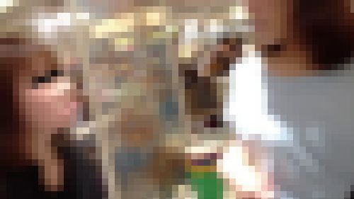 【顔出し】【超美人】パンチラ147　サンプル画像1