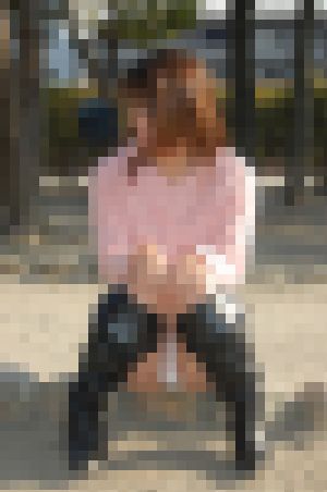 女友達、まいちゃんのパンチラポートレート写真45枚セット　サンプル画像2