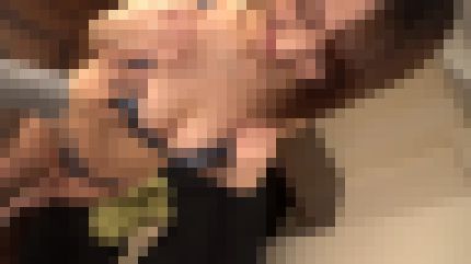 スレンダー美巨乳の22歳モデルが巨根で気持ち良い所を突かれて快感に喘ぐ サンプル画像1