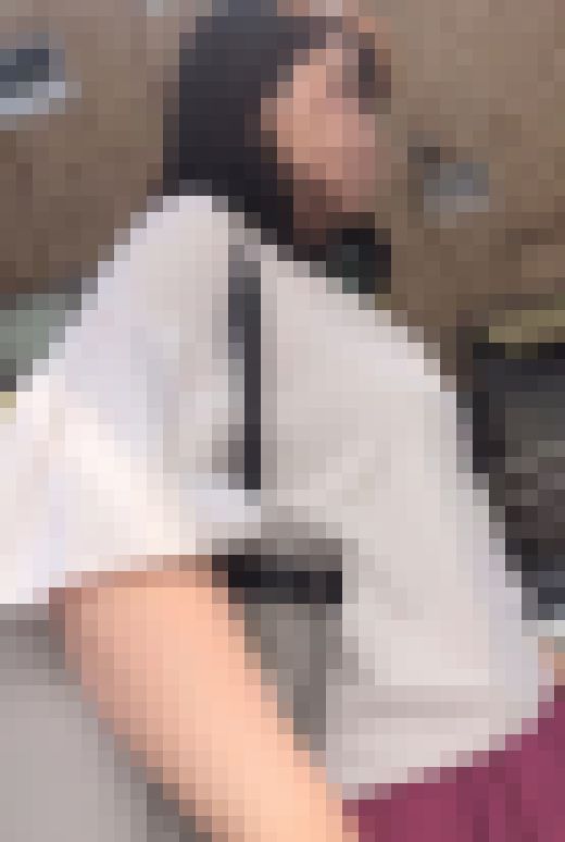 追い抜き際の眺め75 サンプル画像1