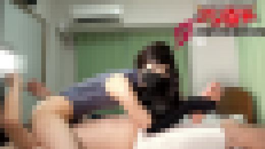 高身長ドS痴女の佳奈の顔面騎乗美脚責めＭ男くすぐり激痛マッサージ　サンプル画像2