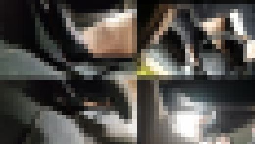 みきちゃんのOLスーツ、エネメルヒールでアクセルペダルふかし サンプル画像3