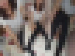 ピアノ教室の先生 ワンピース パンチラ サンプル画像1