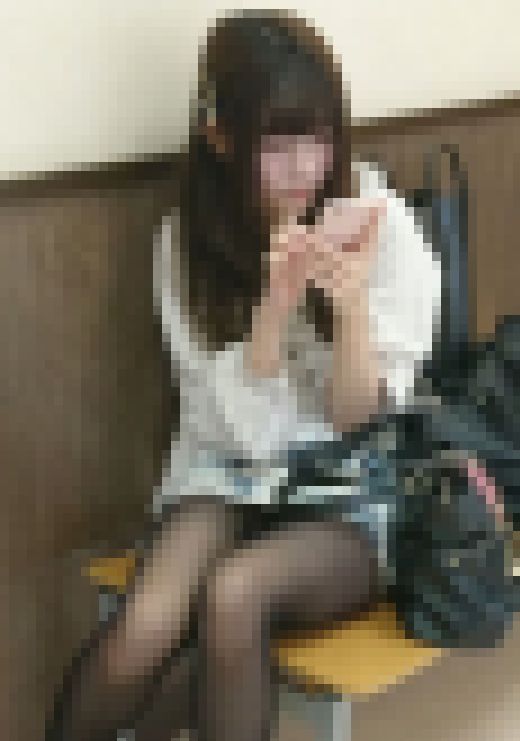 【逆さ撮り】モデルさん！?スタイル最強ｗｗ逆さ撮り！！　サンプル画像3