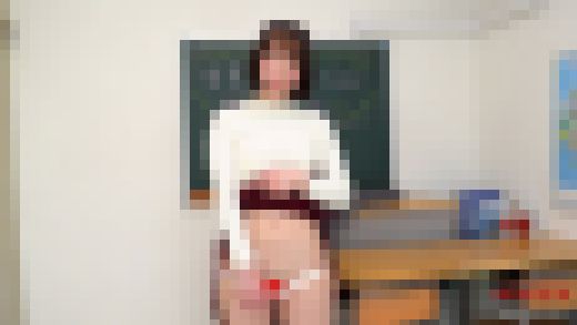 架乃ゆら 4K動画 最高の卒業祝い お願いパンチラ編　サンプル画像3
