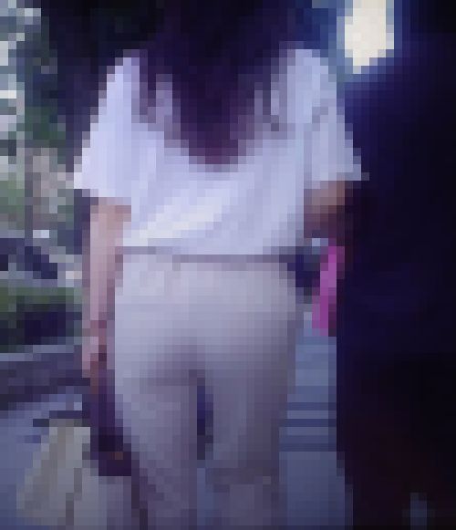 清楚系の美人OLがピタパン履いてエッチなライン出して歩いてるよ サンプル画像2