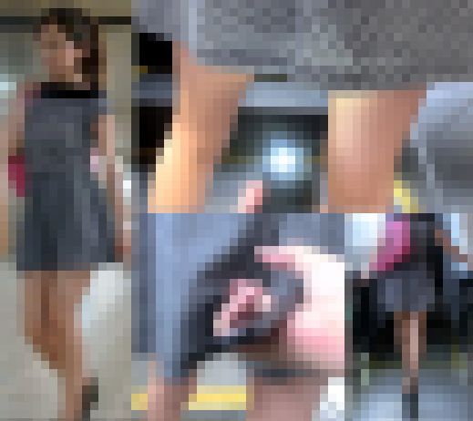 逆さ撮りの瞬間vol31[お尻タッチ・顔有・P撮り4発]　サンプル画像1