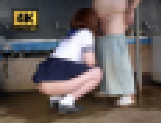 ◆素人投稿動画 4K 高画質 file05前半 いつでも誰でも生ではめちゃう豊●区●袋住みの女子大生さんです！ 人目を気にしなが　サンプル画像2